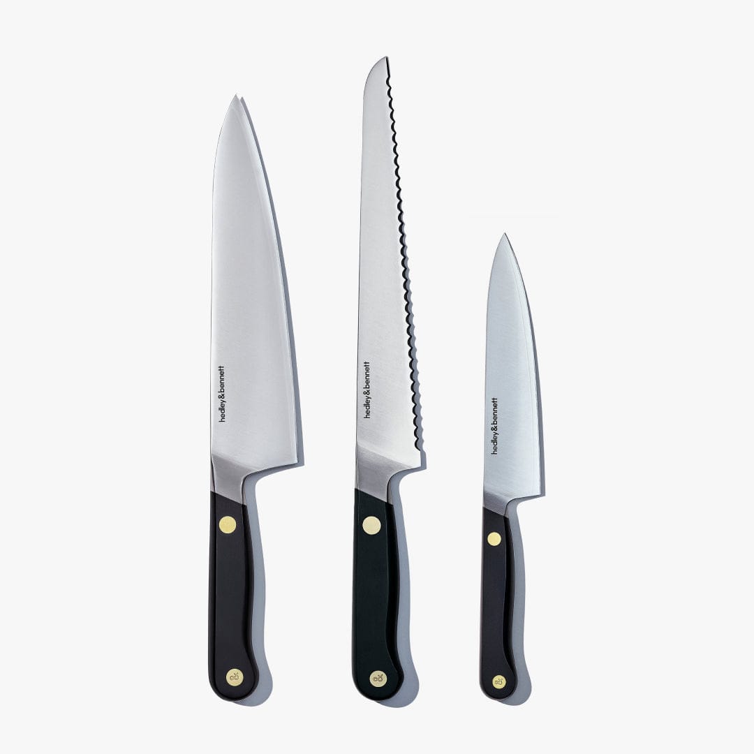 https://industry.hedleyandbennett.com/cdn/shop/files/Chefs_Knife_Set_Caviar_Black_2_1600x.jpg?v=1697556809