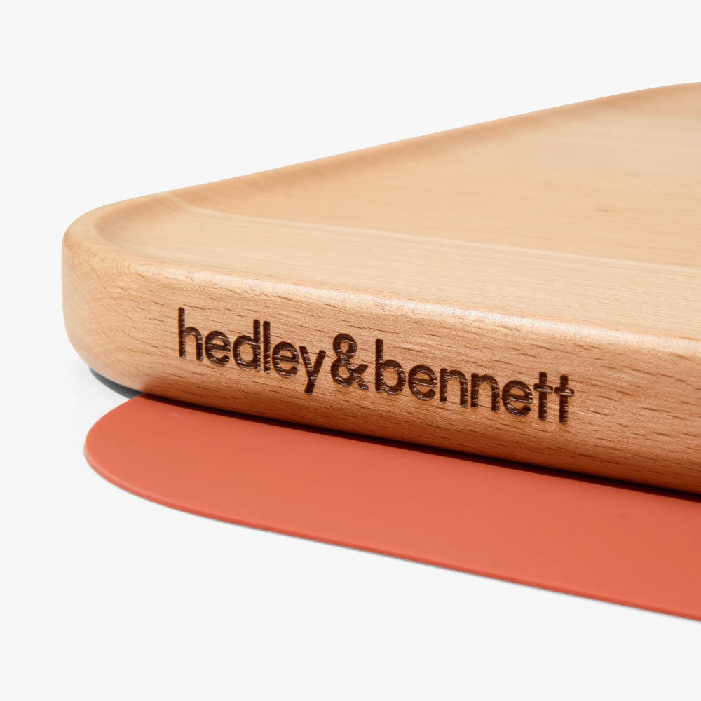 https://industry.hedleyandbennett.com/cdn/shop/files/Harissa-Red-Cutting-Board-2_1600x.jpg?v=1697558259