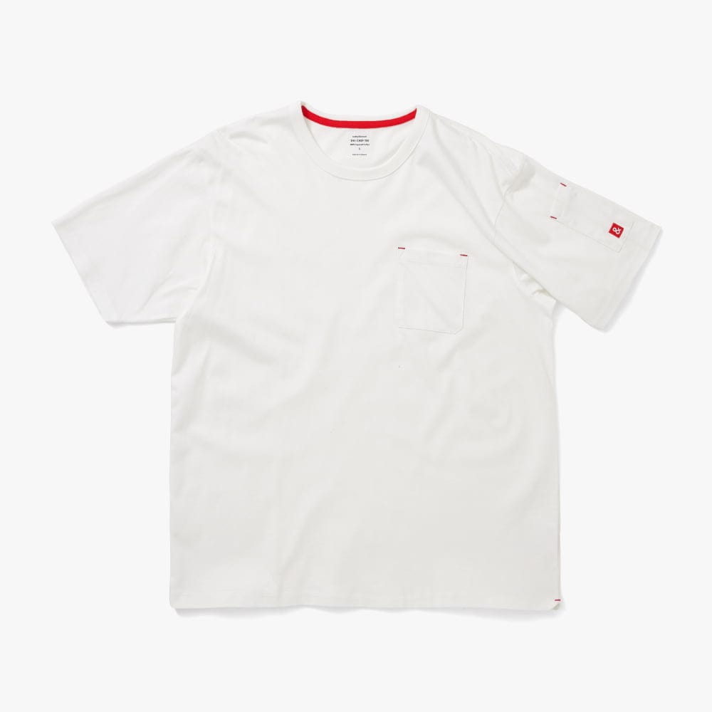 https://industry.hedleyandbennett.com/cdn/shop/files/White-Chef-Tee-1.jpg?v=1697509948