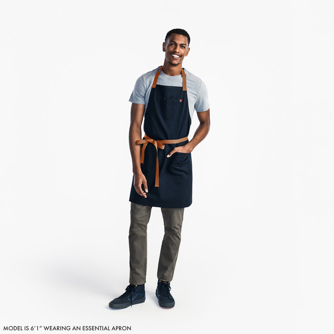 Essential Apron Alder - Quality & Functionality
