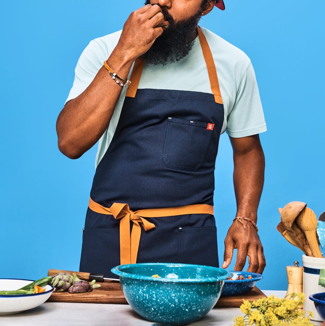 The Essential Apron - Midnight Cider Blue - Hedley & Bennett For Industry The Essential Apron - Midnight Cider Blue - Hedley & Bennett For Industry
